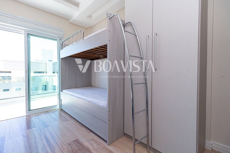 Penthouse de Alta Gama para 10: Jacuzzi y Vista al Mar