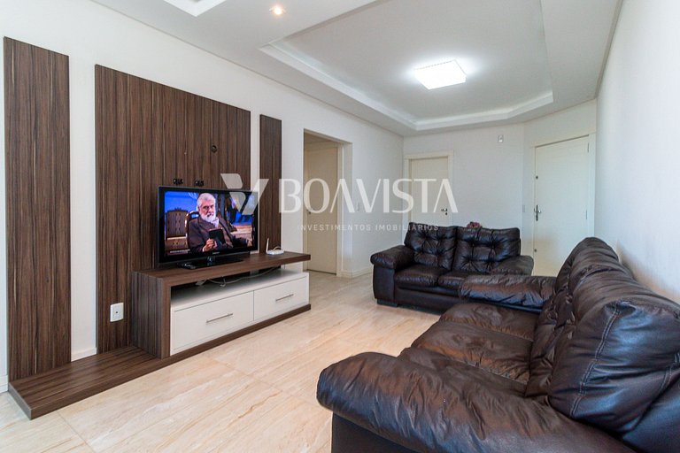Apartment with 3 Bedrooms and Sea View in Bombas