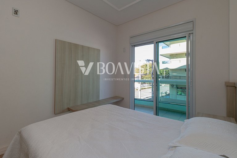 Apartment with 3 Bedrooms and Sea View in Bombas