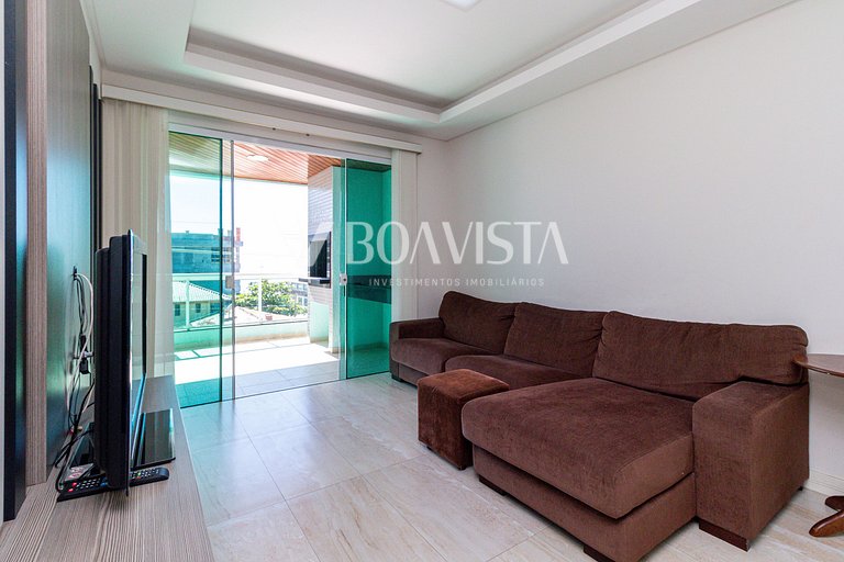 3-Bedroom Apartment with Ocean View in Bombas