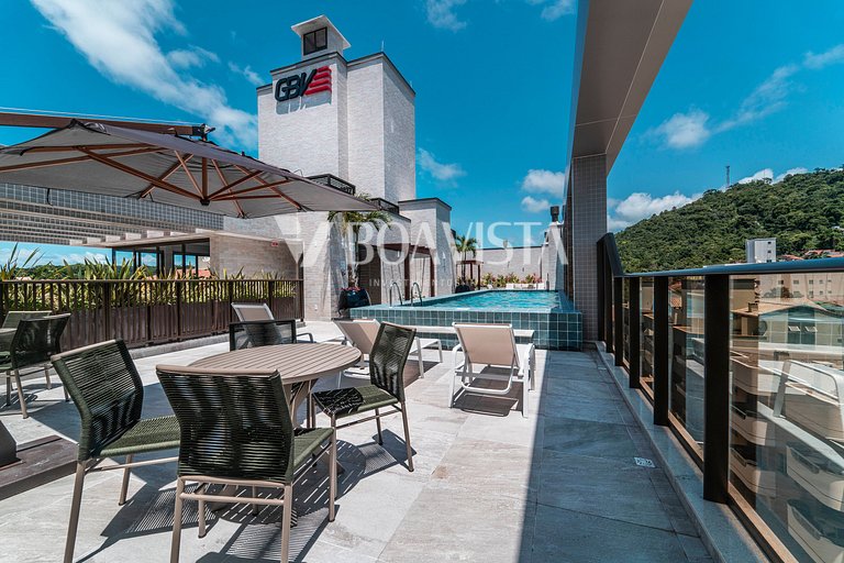 Apartamento 2 suites con piscina en el centro de Bombinhas