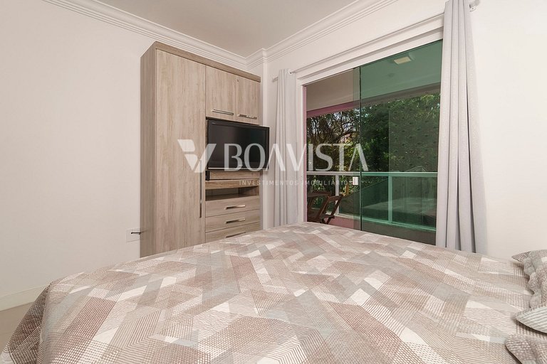 2-bedroom apartment, balcony with barbecue grill and swimmin