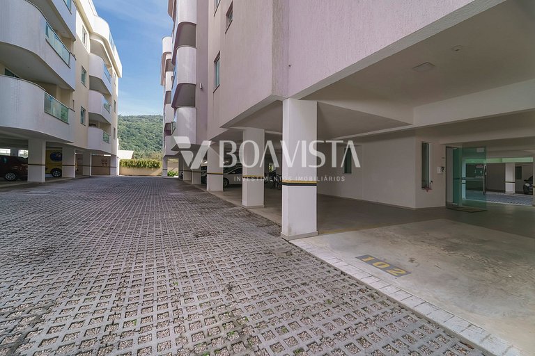 2-bedroom apartment, balcony with barbecue grill and swimmin