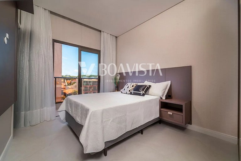 Apto 2 Suítes Próx. à Praia c/ Piscina