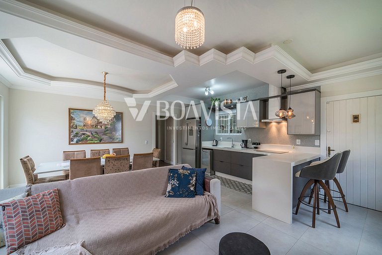 3 bedroom house for rent for 8 people Bombinhas SC