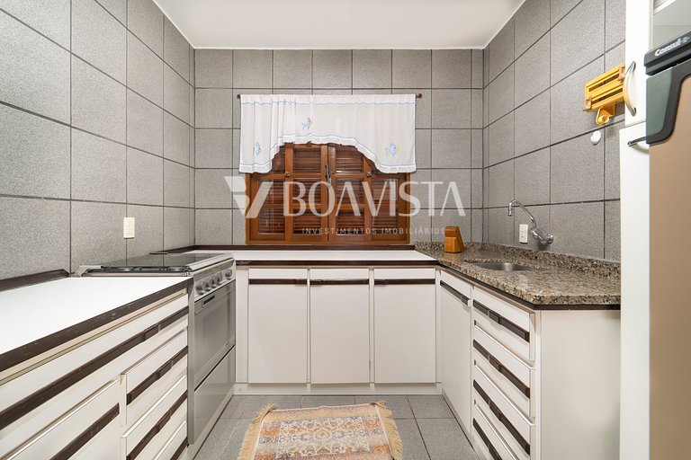 3 Bedroom House for Rent for 8 People Bombas/SC