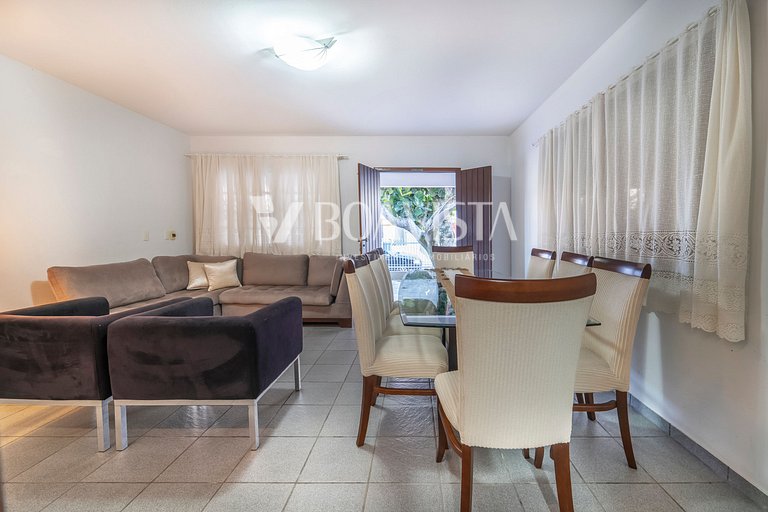 3 Bedroom House for Rent for 8 People Bombas/SC