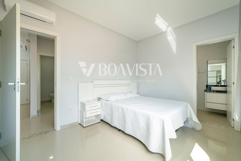 2 suites, balcón con parrilla en Bombas, SC