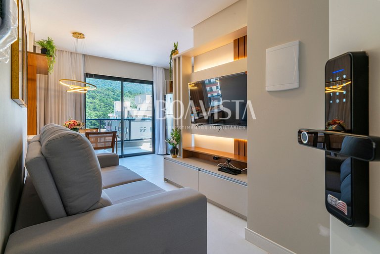 Rent Apartment w/ pool close to the sea | Bombinhas / SC.