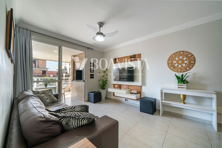 3 bedroom apartment 50 meters from the beach