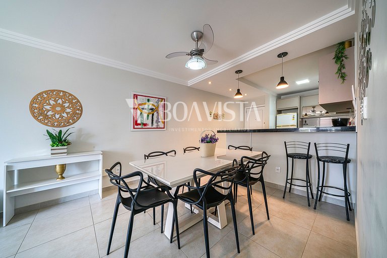 3 bedroom apartment 50 meters from the beach