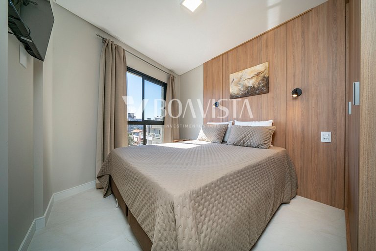 Apartamento de alto standing con piscina