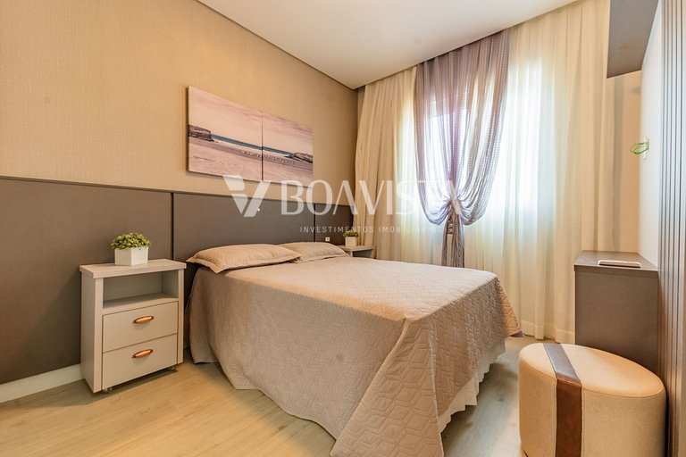 Apartamento de 3 dormitorios, 2 de ellos semi-suites, con pi