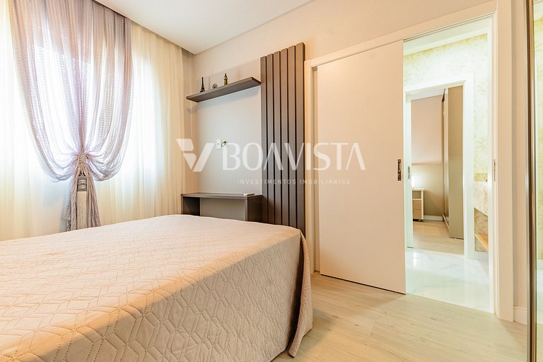 Apartamento de 3 dormitorios, 2 de ellos semi-suites, con pi