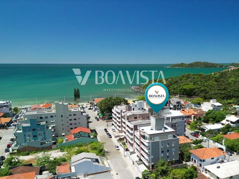 Rent Apartment 3 bedrooms without a suite 100m Mar | Pumps / SC