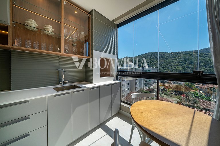 Apartamento de alto standing con piscina