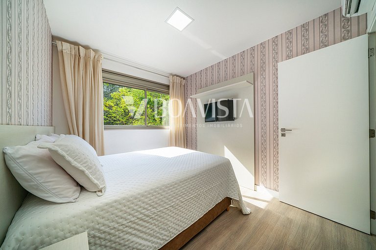 Sea view apartment with 4 bedrooms/pool