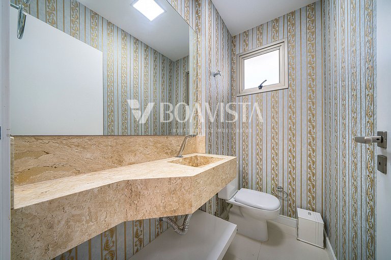 Sea view apartment with 4 bedrooms/pool