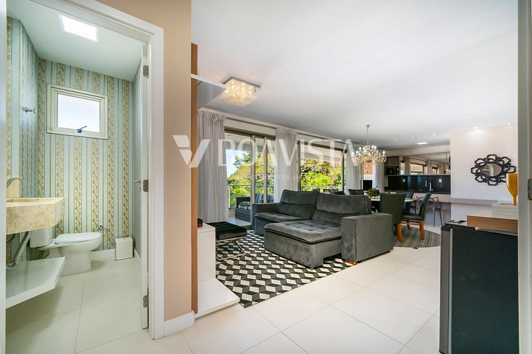 Sea view apartment with 4 bedrooms/pool