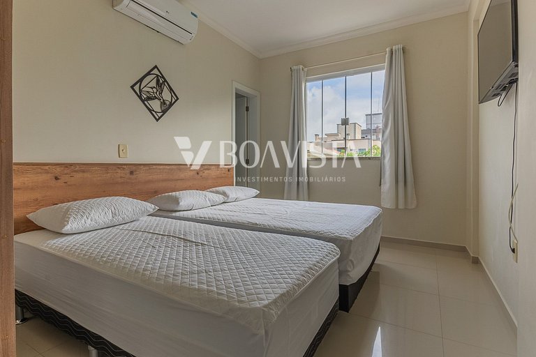 Rent Apartment 3 bedrooms without a suite 100m Mar | Pumps / SC