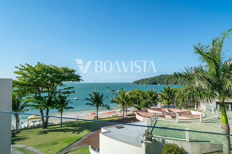 House with 4 suites with sea view