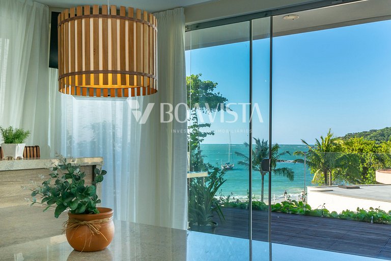 House with 4 suites with sea view