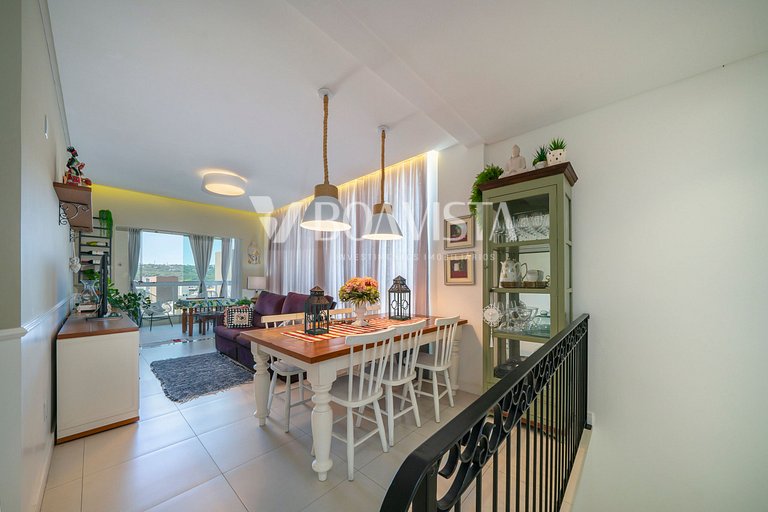 Duplex penthouse with 3 suites in Bombas