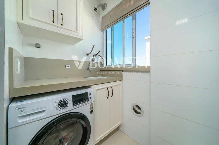 Duplex penthouse with 3 suites in Bombas