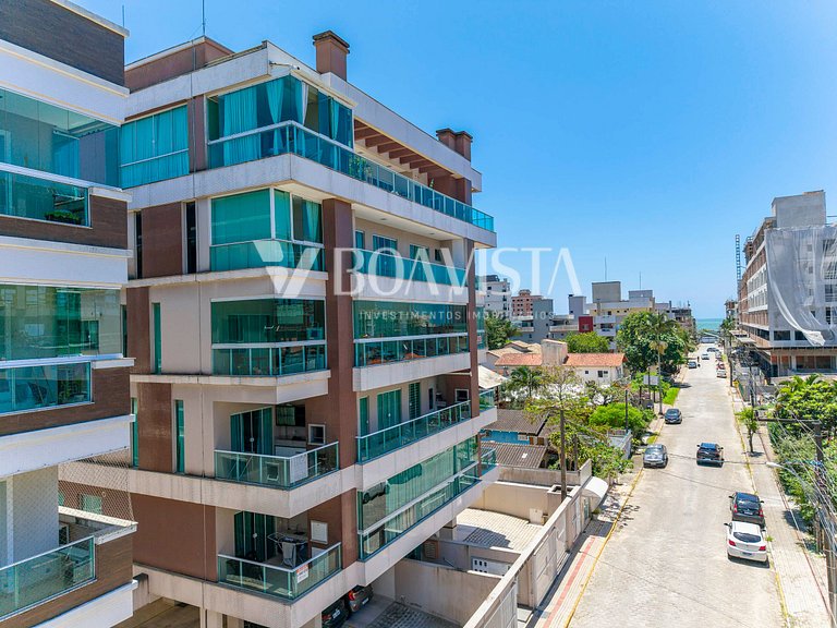 Duplex penthouse with 3 suites in Bombas