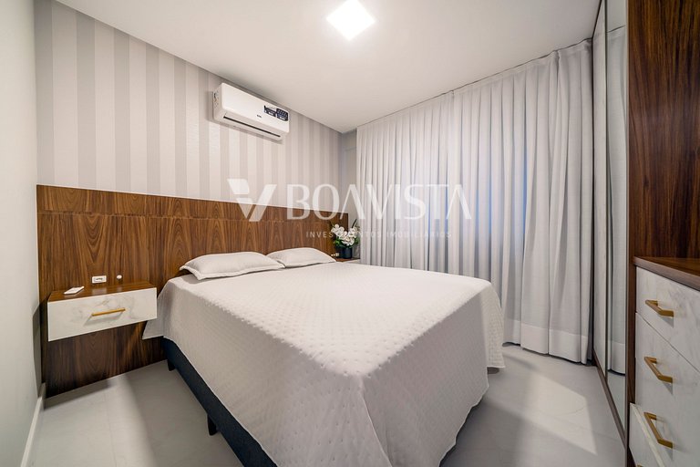 Apartamento de alto standing con piscina