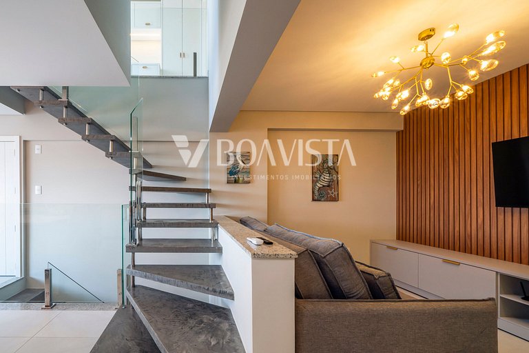 Triplex with 3 suites in Bombas