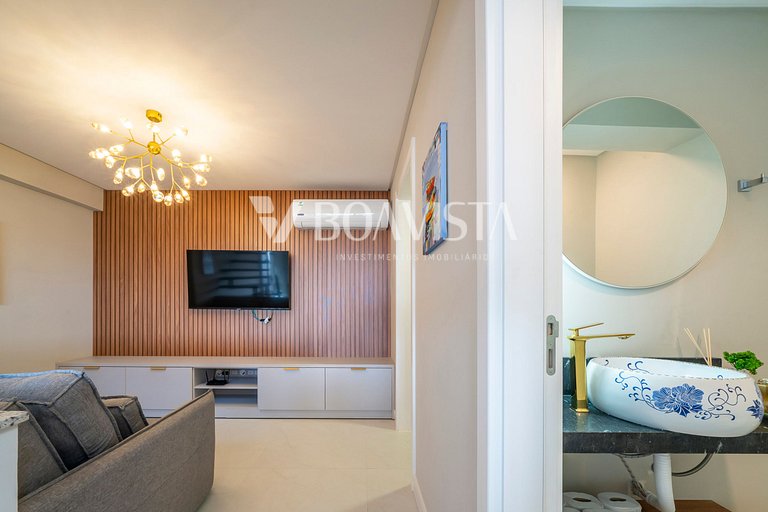 Triplex with 3 suites in Bombas