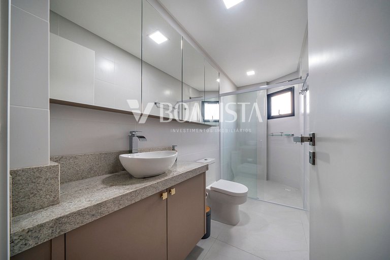 Triplex de Alta Gama con 3 Suites