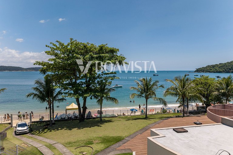 Casa frente mar 4 suítes p/ 12 pessoas