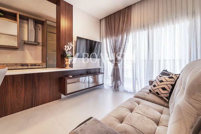 Apto 2 Suítes Próx. à Praia c/ Piscina