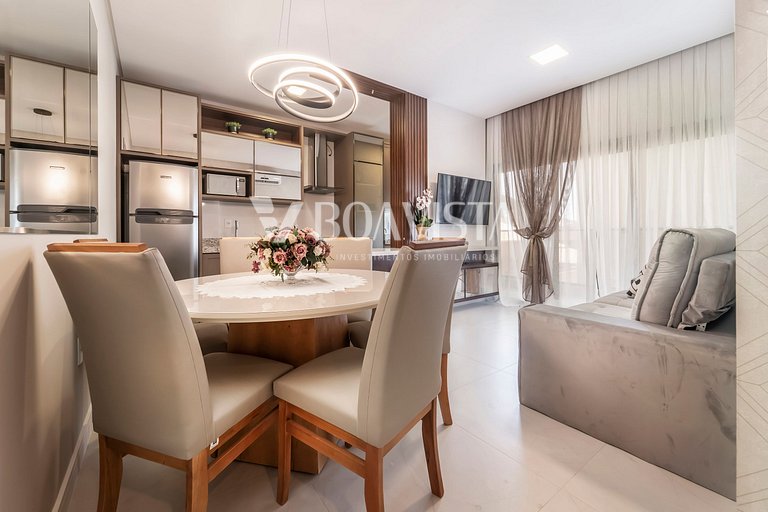 Apto 2 Suítes Próx. à Praia c/ Piscina