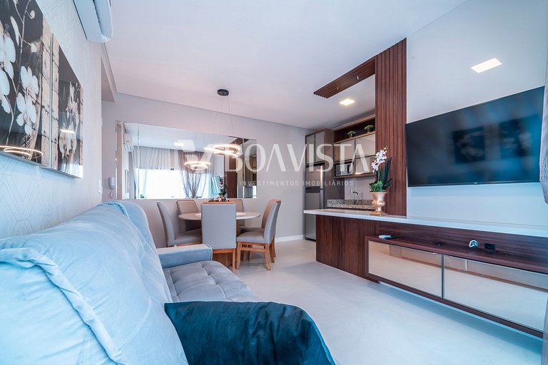 Apto 2 Suítes Próx. à Praia c/ Piscina