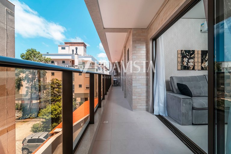 Apto 2 Suítes Próx. à Praia c/ Piscina