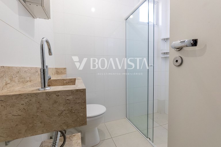 Rent Apartment 3 bedrooms without a suite 100m Mar | Pumps /