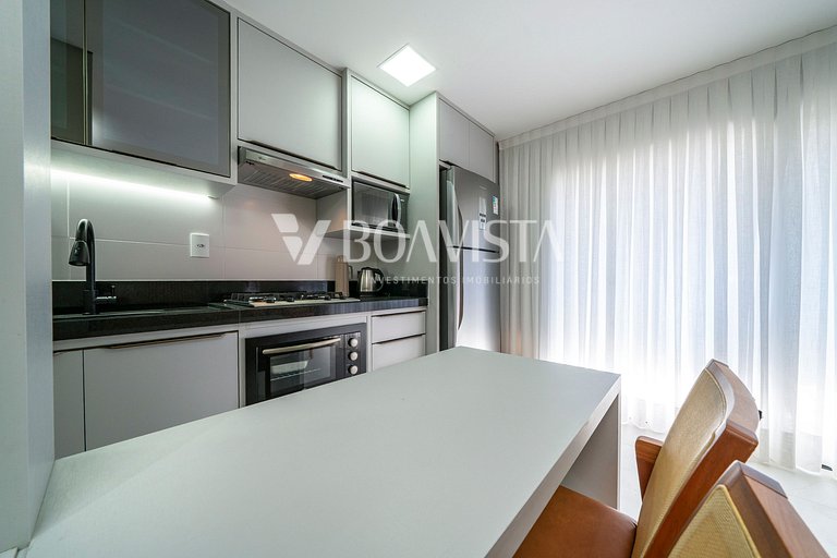 Apartamento alto padrão com piscina