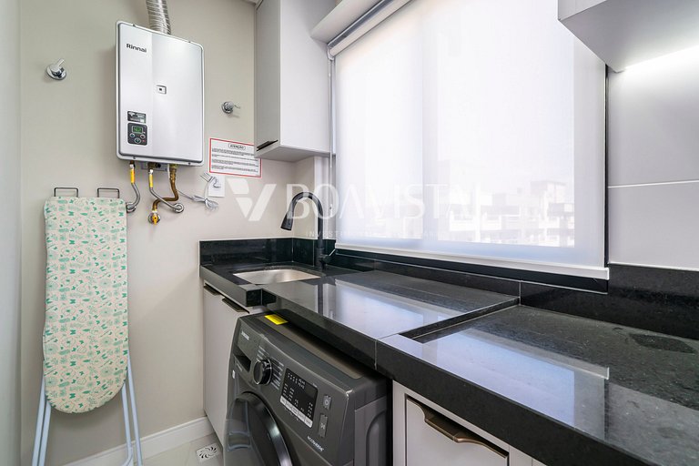 Apartamento alto padrão com piscina