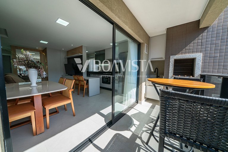 Apartamento de alto standing con piscina