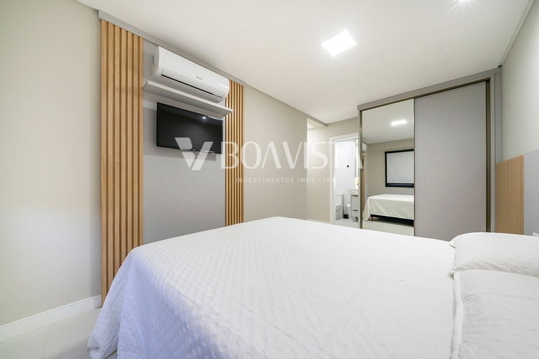 Apartamento alto padrão com piscina