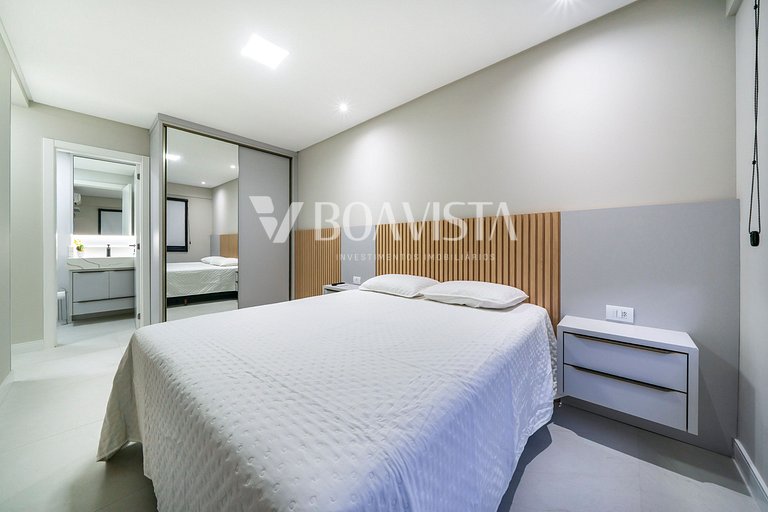 Apartamento alto padrão com piscina