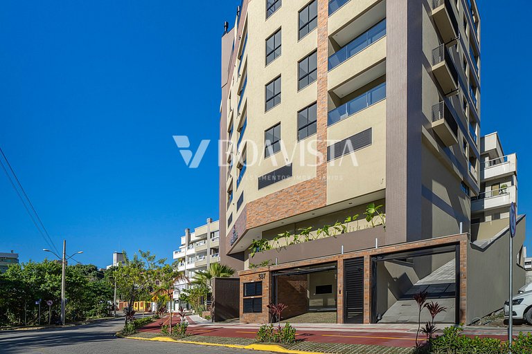 Apartamento de alto standing con piscina