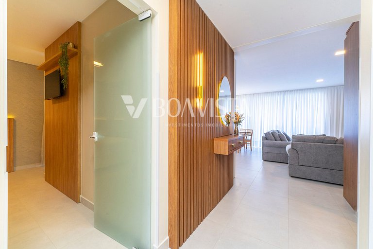 Casa frente mar 4 suítes p/ 12 pessoas