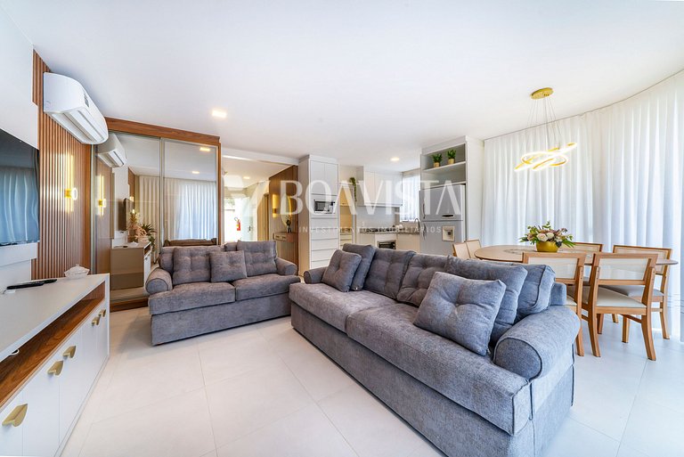 Casa frente mar 4 suítes p/ 12 pessoas