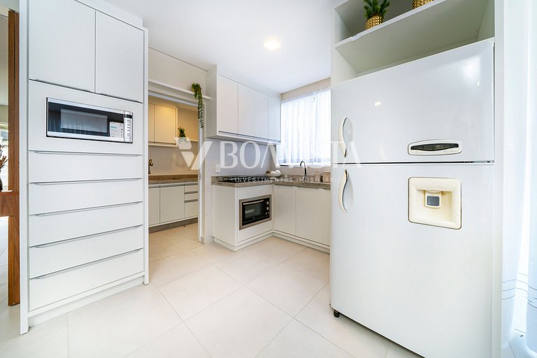 Casa frente mar 4 suítes p/ 12 pessoas