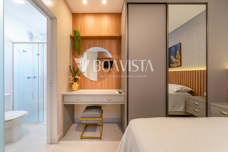 Casa frente mar 4 suítes p/ 12 pessoas