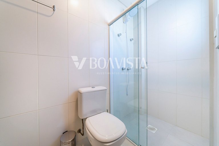 Casa frente mar 4 suítes p/ 12 pessoas